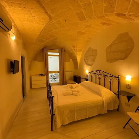 Dimora 69 Bed & Breakfast